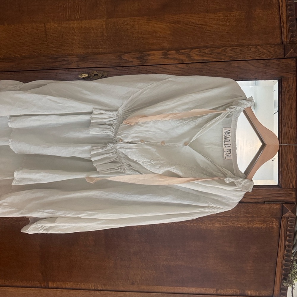Magnolia Pearl Cream Embroidered Blouse - Picture 6 of 7